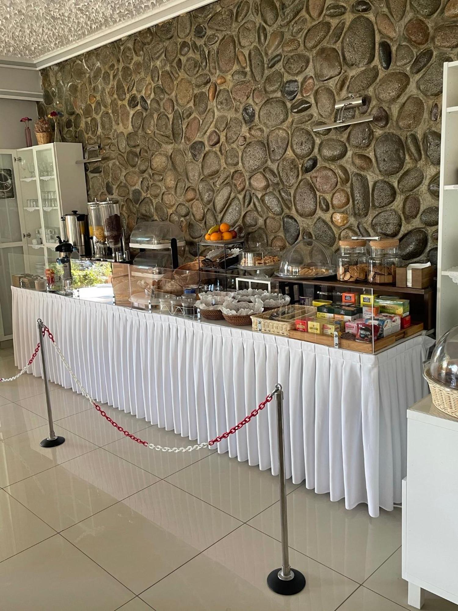 Angela Hotel Agia Marina  Exterior photo